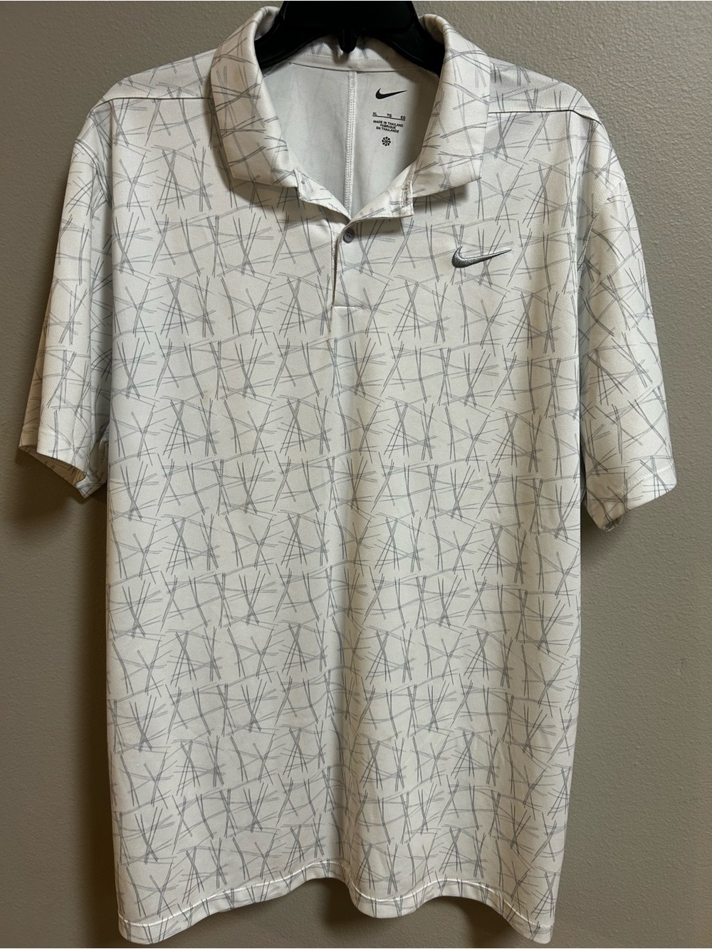 Nike Golf Polo Shirt Mens XL White Gray Abstract Geometric Print Short Sleeve